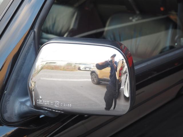 ハイラックススポーツピック 　社外オーディオ　Ｂｌｕｅｔｏｏｔｈオーディオ　ムーンルーフ　ナルディウッドステアリング　トノカバー　社外１５インチアルミホイール　パワーステアリング　パワーウィンドウ　エアコン　ＥＴＣ（21枚目）