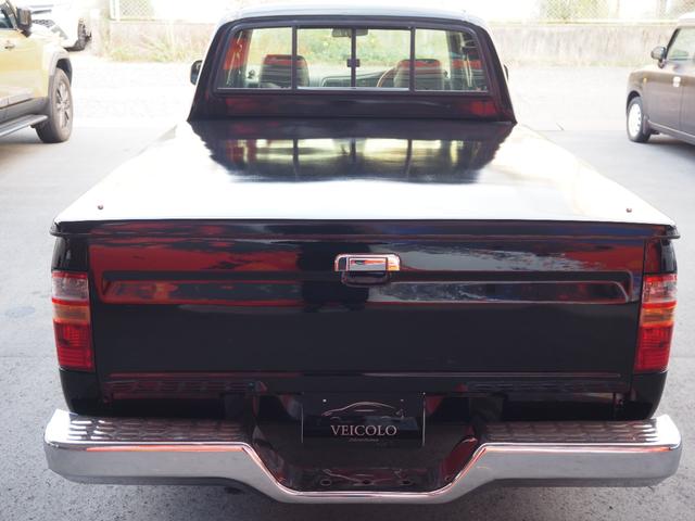 ハイラックススポーツピック 　社外オーディオ　Ｂｌｕｅｔｏｏｔｈオーディオ　ムーンルーフ　ナルディウッドステアリング　トノカバー　社外１５インチアルミホイール　パワーステアリング　パワーウィンドウ　エアコン　ＥＴＣ（28枚目）