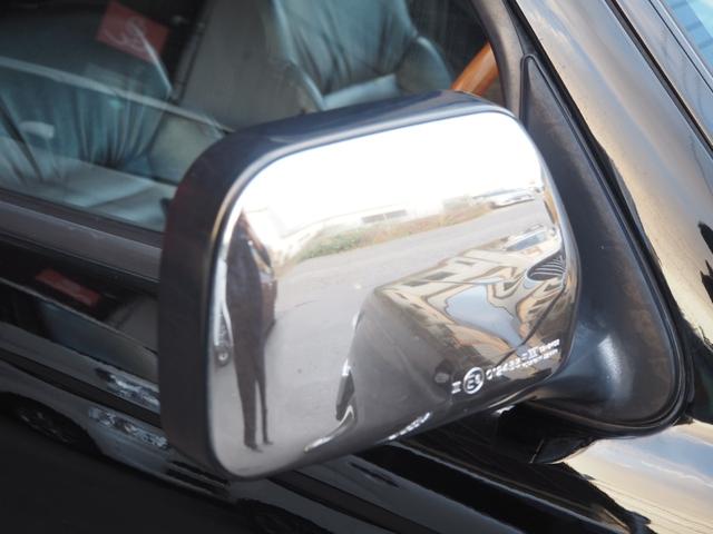 ハイラックススポーツピック 　社外オーディオ　Ｂｌｕｅｔｏｏｔｈオーディオ　ムーンルーフ　ナルディウッドステアリング　トノカバー　社外１５インチアルミホイール　パワーステアリング　パワーウィンドウ　エアコン　ＥＴＣ（34枚目）