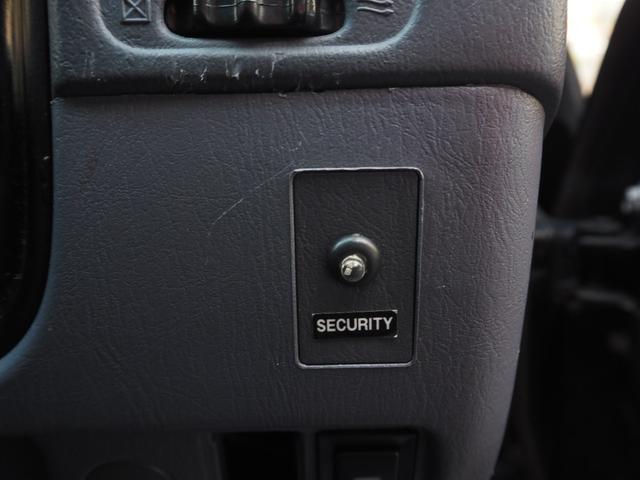 ハイラックススポーツピック 　社外オーディオ　Ｂｌｕｅｔｏｏｔｈオーディオ　ムーンルーフ　ナルディウッドステアリング　トノカバー　社外１５インチアルミホイール　パワーステアリング　パワーウィンドウ　エアコン　ＥＴＣ（47枚目）