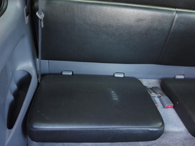 ハイラックススポーツピック 　社外オーディオ　Ｂｌｕｅｔｏｏｔｈオーディオ　ムーンルーフ　ナルディウッドステアリング　トノカバー　社外１５インチアルミホイール　パワーステアリング　パワーウィンドウ　エアコン　ＥＴＣ（58枚目）