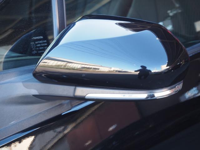 プリウス Ｓ　社外ナビ　フルセグ　バックカメラ　レーダークルーズ　オートハイビーム　ステアリングスイッチ　レーンディパーチャーアラート　ＬＥＤヘッドライト　純正１５インチアルミホイール　ワンオーナー　ＥＴＣ（20枚目）