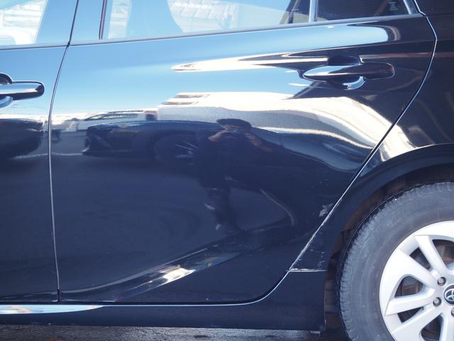 プリウス Ｓ　社外ナビ　フルセグ　バックカメラ　レーダークルーズ　オートハイビーム　ステアリングスイッチ　レーンディパーチャーアラート　ＬＥＤヘッドライト　純正１５インチアルミホイール　ワンオーナー　ＥＴＣ（22枚目）