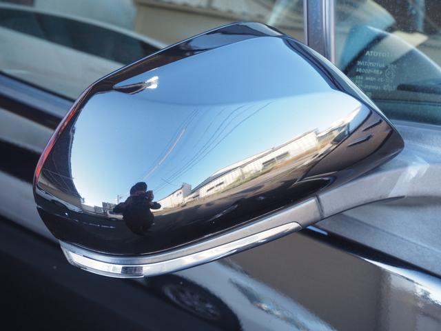 プリウス Ｓ　社外ナビ　フルセグ　バックカメラ　レーダークルーズ　オートハイビーム　ステアリングスイッチ　レーンディパーチャーアラート　ＬＥＤヘッドライト　純正１５インチアルミホイール　ワンオーナー　ＥＴＣ（34枚目）