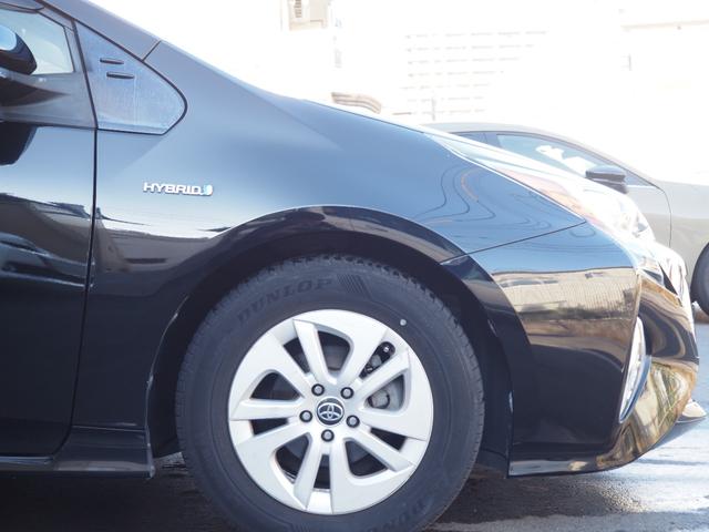 プリウス Ｓ　社外ナビ　フルセグ　バックカメラ　レーダークルーズ　オートハイビーム　ステアリングスイッチ　レーンディパーチャーアラート　ＬＥＤヘッドライト　純正１５インチアルミホイール　ワンオーナー　ＥＴＣ（36枚目）