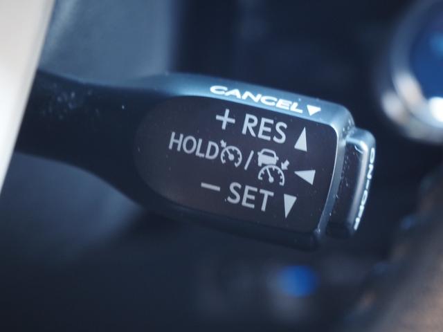 プリウス Ｓ　社外ナビ　フルセグ　バックカメラ　レーダークルーズ　オートハイビーム　ステアリングスイッチ　レーンディパーチャーアラート　ＬＥＤヘッドライト　純正１５インチアルミホイール　ワンオーナー　ＥＴＣ（43枚目）