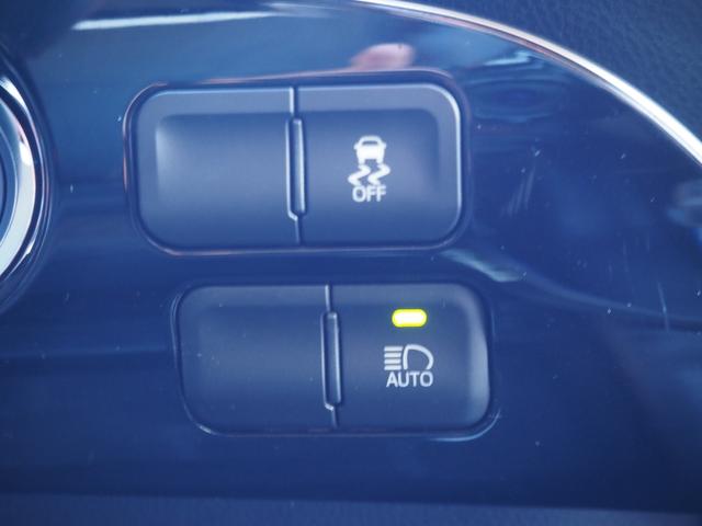 プリウス Ｓ　社外ナビ　フルセグ　バックカメラ　レーダークルーズ　オートハイビーム　ステアリングスイッチ　レーンディパーチャーアラート　ＬＥＤヘッドライト　純正１５インチアルミホイール　ワンオーナー　ＥＴＣ（53枚目）