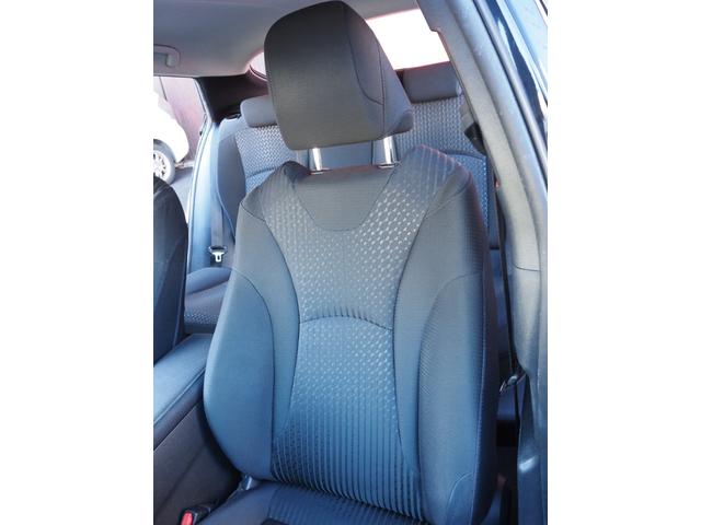 プリウス Ｓ　社外ナビ　フルセグ　バックカメラ　レーダークルーズ　オートハイビーム　ステアリングスイッチ　レーンディパーチャーアラート　ＬＥＤヘッドライト　純正１５インチアルミホイール　ワンオーナー　ＥＴＣ（73枚目）