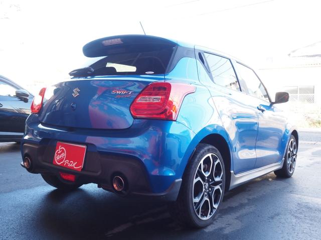 弊社は少人数で営業活動しておりますので、ご来店いただける際は事前にお問い合わせをいただく方がお待ちいただく事も少ないかと思います☆在庫車両も離れた駐車場に保管している事もあります☆