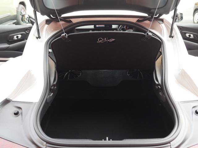 スープラ ＲＺ　純正ナビ　ＪＢＬサウンド　バックカメラ　地デジ　レザーシート　レーダークルーズ　シートヒーター　パワーシート　ヘッドアップディスプレイ　メモリーシート　ＬＥＤヘッドライト　プッシュスタート　ＥＴＣ（9枚目）