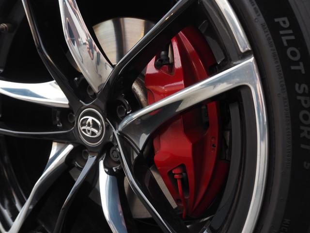 スープラ ＲＺ　純正ナビ　ＪＢＬサウンド　バックカメラ　地デジ　レザーシート　レーダークルーズ　シートヒーター　パワーシート　ヘッドアップディスプレイ　メモリーシート　ＬＥＤヘッドライト　プッシュスタート　ＥＴＣ（18枚目）