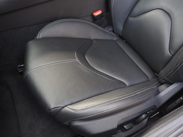 スープラ ＲＺ　純正ナビ　ＪＢＬサウンド　バックカメラ　地デジ　レザーシート　レーダークルーズ　シートヒーター　パワーシート　ヘッドアップディスプレイ　メモリーシート　ＬＥＤヘッドライト　プッシュスタート　ＥＴＣ（70枚目）