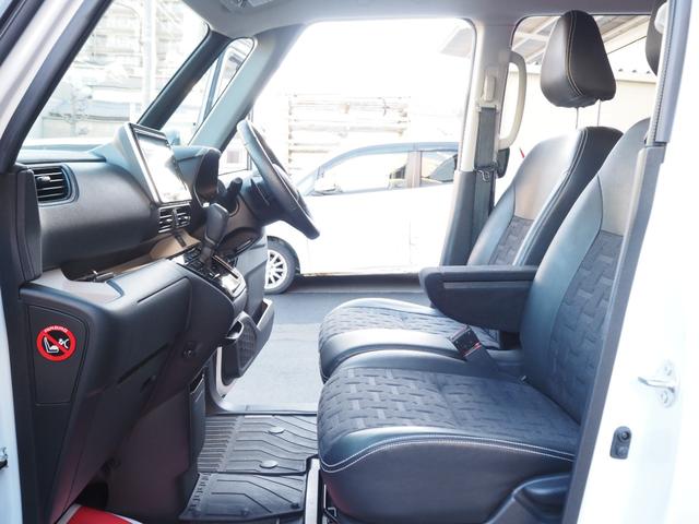 デリカミニ Ｔ　プレミアム　純正ナビ　３６０°カメラ　フルセグ　両側電動スライドドア　ハーフレザーシート　レーダークルーズ　パドルシフト　シートヒーター　ＬＥＤヘッドライト　ＥＴＣ　プッシュスタート　ワンオーナー（13枚目）
