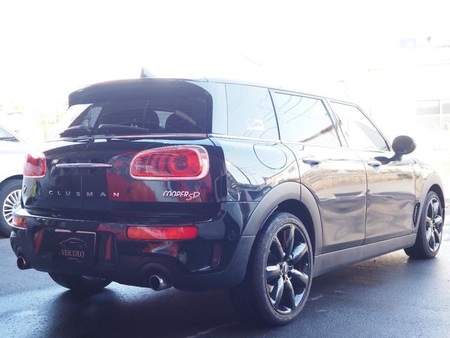 ＭＩＮＩ クーパーＳＤ　クラブマン　純正ナビ　バックカメラ　ハーフレザーシート　ＬＥＤヘッドライト　純正１８インチアルミホイール　ＥＴＣ　プッシュスタート　ステアリングスイッチ　クルーズコントロール　シートヒーター（4枚目）