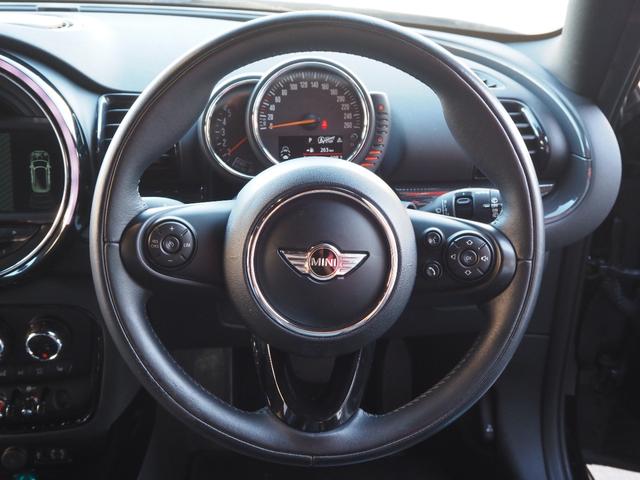 ＭＩＮＩ クーパーＳＤ　クラブマン　純正ナビ　バックカメラ　ハーフレザーシート　ＬＥＤヘッドライト　純正１８インチアルミホイール　ＥＴＣ　プッシュスタート　ステアリングスイッチ　クルーズコントロール　シートヒーター（14枚目）