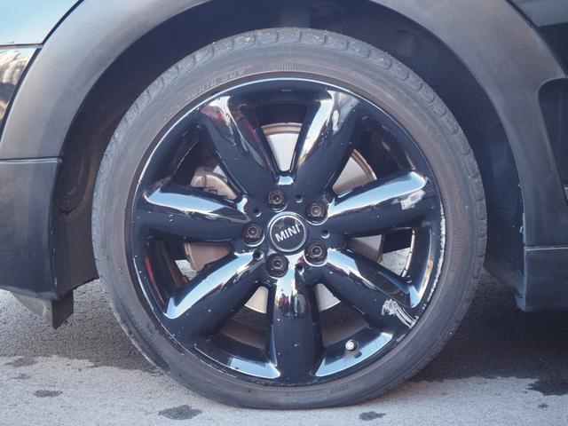 ＭＩＮＩ クーパーＳＤ　クラブマン　純正ナビ　バックカメラ　ハーフレザーシート　ＬＥＤヘッドライト　純正１８インチアルミホイール　ＥＴＣ　プッシュスタート　ステアリングスイッチ　クルーズコントロール　シートヒーター（18枚目）