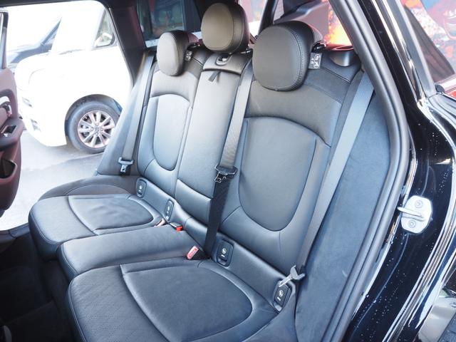 ＭＩＮＩ クーパーＳＤ　クラブマン　純正ナビ　バックカメラ　ハーフレザーシート　ＬＥＤヘッドライト　純正１８インチアルミホイール　ＥＴＣ　プッシュスタート　ステアリングスイッチ　クルーズコントロール　シートヒーター（66枚目）