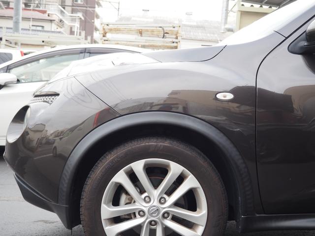ジューク １５ＲＸ　アーバンセレクション　ナビ　ワンセグ　バックカメラ　ＨＩＤヘッドライト　純正１７インチアルミホイール　プッシュスタート　オートライト　ＥＴＣ　電動格納ミラー　オートライト　オートエアコン（17枚目）