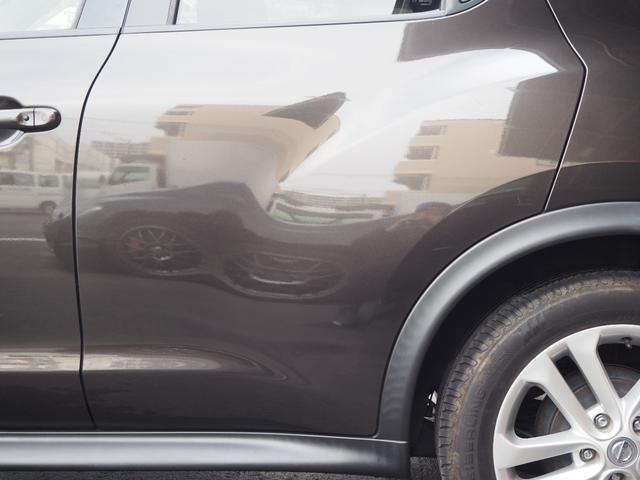 ジューク １５ＲＸ　アーバンセレクション　ナビ　ワンセグ　バックカメラ　ＨＩＤヘッドライト　純正１７インチアルミホイール　プッシュスタート　オートライト　ＥＴＣ　電動格納ミラー　オートライト　オートエアコン（21枚目）