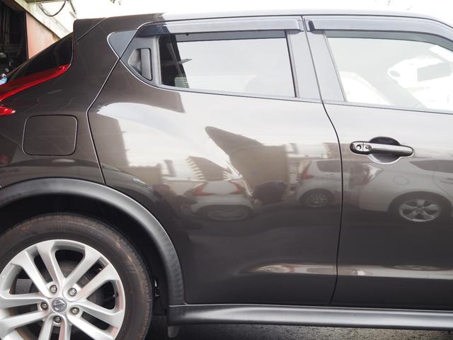 ジューク １５ＲＸ　アーバンセレクション　ナビ　ワンセグ　バックカメラ　ＨＩＤヘッドライト　純正１７インチアルミホイール　プッシュスタート　オートライト　ＥＴＣ　電動格納ミラー　オートライト　オートエアコン（30枚目）