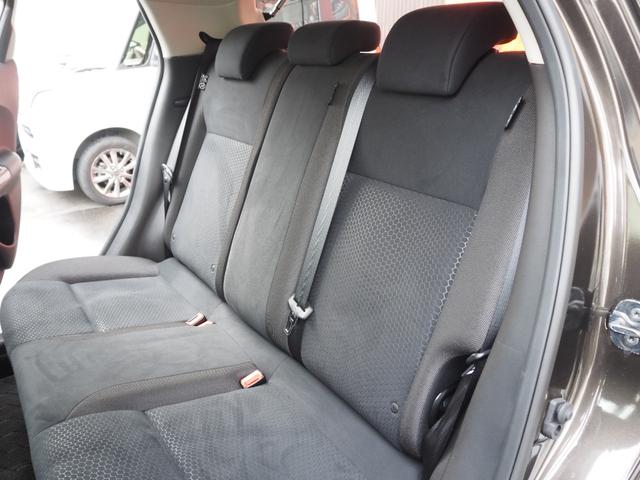 ジューク １５ＲＸ　アーバンセレクション　ナビ　ワンセグ　バックカメラ　ＨＩＤヘッドライト　純正１７インチアルミホイール　プッシュスタート　オートライト　ＥＴＣ　電動格納ミラー　オートライト　オートエアコン（60枚目）