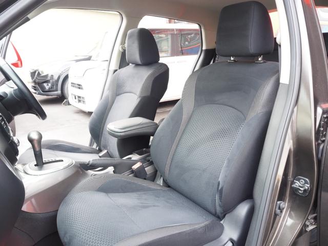 ジューク １５ＲＸ　アーバンセレクション　ナビ　ワンセグ　バックカメラ　ＨＩＤヘッドライト　純正１７インチアルミホイール　プッシュスタート　オートライト　ＥＴＣ　電動格納ミラー　オートライト　オートエアコン（64枚目）