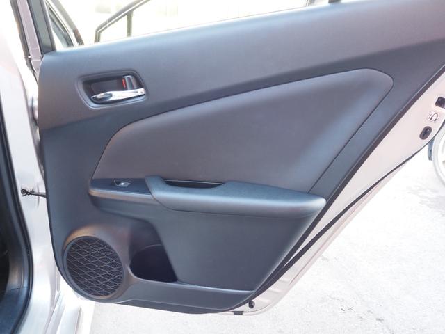 プリウス Aツーリングセレクション 純正ナビ フルセグ バックカメラ モデリスタエアロ 合皮レザーシート LEDヘッドライト ヘッドアップディスプレイ 純正アルミホイール プッシュスタート ブレーキサポート(67枚目)