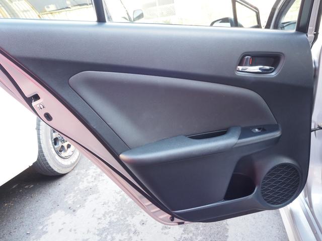 プリウス Aツーリングセレクション 純正ナビ フルセグ バックカメラ モデリスタエアロ 合皮レザーシート LEDヘッドライト ヘッドアップディスプレイ 純正アルミホイール プッシュスタート ブレーキサポート(73枚目)