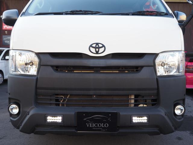 ハイエースバン ロングDX 純正ナビ ワンセグ バックカメラ レザー調シートカバー LEDヘッドライト 社外15インチアルミホイール ホワイトレター ETC キーレスキー 9人乗り(18枚目)