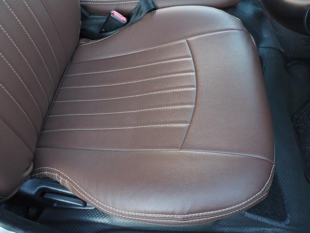 ハイエースバン ロングDX 純正ナビ ワンセグ バックカメラ レザー調シートカバー LEDヘッドライト 社外15インチアルミホイール ホワイトレター ETC キーレスキー 9人乗り(56枚目)