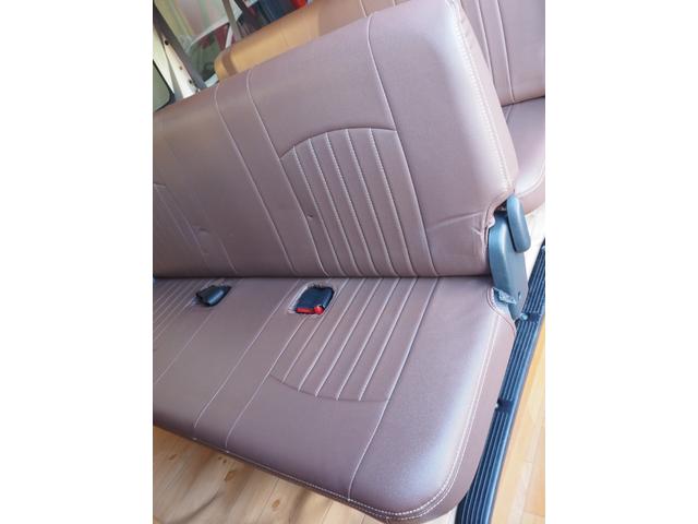 ハイエースバン ロングDX 純正ナビ ワンセグ バックカメラ レザー調シートカバー LEDヘッドライト 社外15インチアルミホイール ホワイトレター ETC キーレスキー 9人乗り(70枚目)