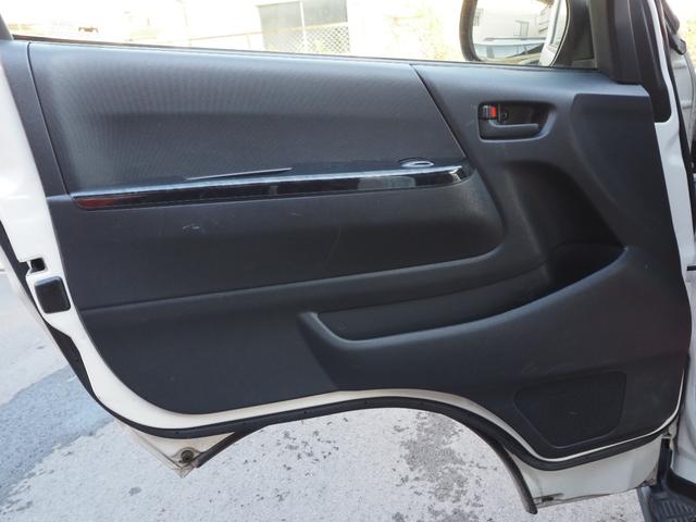 ハイエースバン ロングDX 純正ナビ ワンセグ バックカメラ レザー調シートカバー LEDヘッドライト 社外15インチアルミホイール ホワイトレター ETC キーレスキー 9人乗り(74枚目)