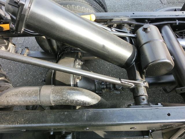 2t積載 全低床 三方開 4ナンバー H23年式 オートマ車 荷台内寸長約3050mm 走行19万キロ(30枚目)
