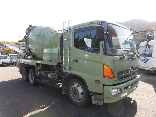 10.92t積載 増トンコンクリートミキサー H20年式 2デフ 新明和8.9m3 混合容量10800kg 走行18万7千kmキロ(2枚目)