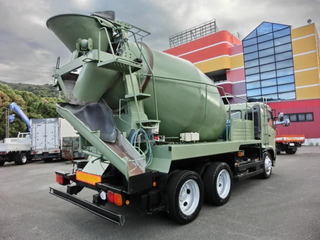10.92t積載 増トンコンクリートミキサー H20年式 2デフ 新明和8.9m3 混合容量10800kg 走行18万7千kmキロ(5枚目)