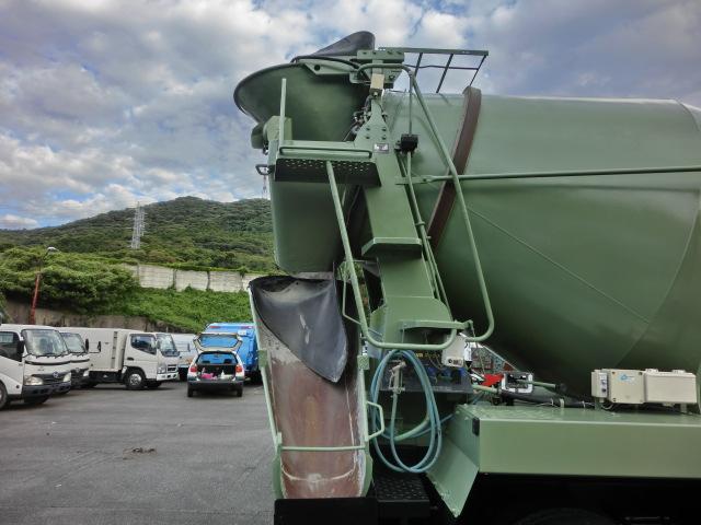 10.92t積載 増トンコンクリートミキサー H20年式 2デフ 新明和8.9m3 混合容量10800kg 走行18万7千kmキロ(44枚目)