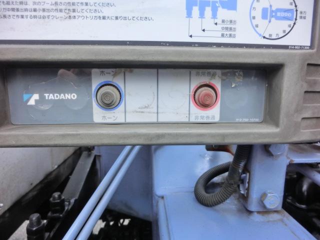 3.15t積載 タダノ3段クレーン付 タダノ2.93t吊 半径7.5m H17年式 走行24万キロ 荷台内寸約 長さ504cm幅212cm深さ41cm 荷台鉄板張り(21枚目)