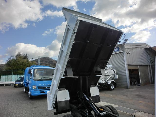 3t積載 ダンプ 全低床 極東開発 強化三方開 H26年式 走行9万キロ ターボ付 荷箱内寸約 長さ305cm幅159cm深さ37cm(16枚目)