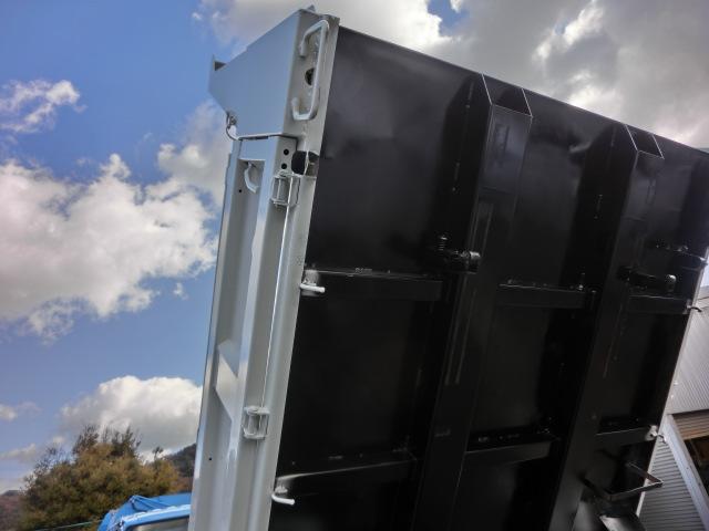 3t積載 ダンプ 全低床 極東開発 強化三方開 H26年式 走行9万キロ ターボ付 荷箱内寸約 長さ305cm幅159cm深さ37cm(17枚目)