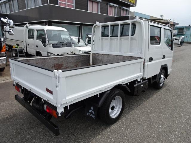1.25t積載 Wキャブ 全低床 4WD H19年式 リアWタイヤ 荷台内寸210cm 12V 軽油 準中免(3枚目)