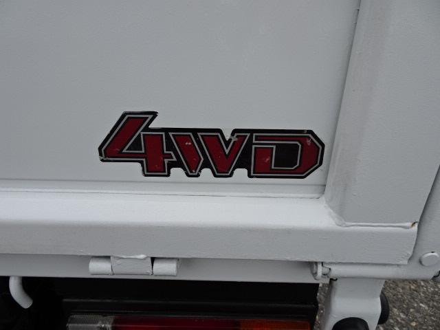 1.25t積載 Wキャブ 全低床 4WD H19年式 リアWタイヤ 荷台内寸210cm 12V 軽油 準中免(54枚目)