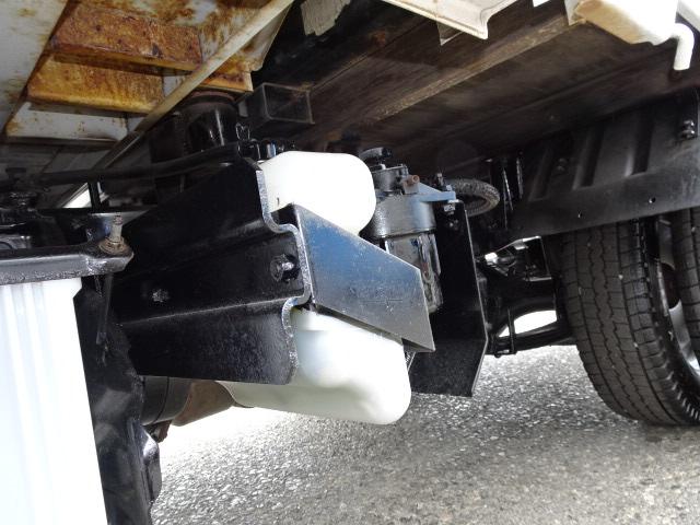 1.25t積載 Wキャブ 全低床 4WD H19年式 リアWタイヤ 荷台内寸210cm 12V 軽油 準中免(68枚目)