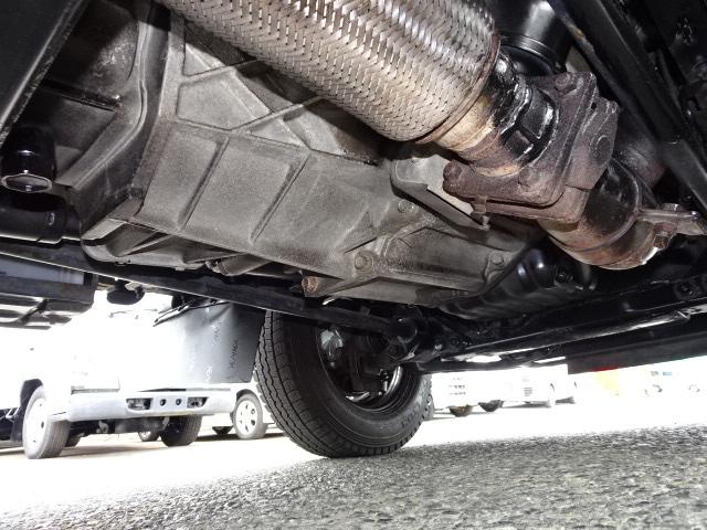 1.25t積載 Wキャブ 全低床 4WD H19年式 リアWタイヤ 荷台内寸210cm 12V 軽油 準中免(76枚目)