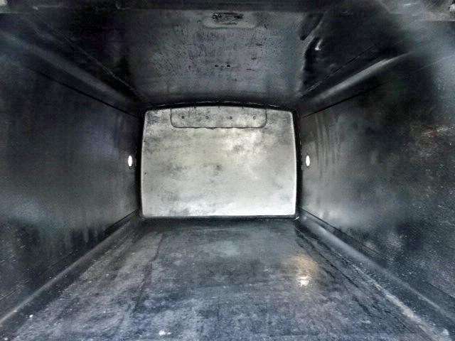 エルフトラック ３．４ｔ積載　巻き込みパッカー５．８ｍ３　Ｈ２５年式　塵芥車　新明和　巻き込み　５．８立米　走行２６万キロ（6枚目）