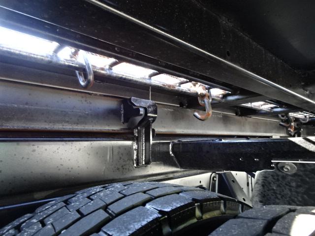 デュトロ ３ｔ積載　セーフティローダー　ラジコン付　Ｈ２７年式　キャブオーバ　積車　車載車　デュトロ４ｔタイプ　全低床（59枚目）