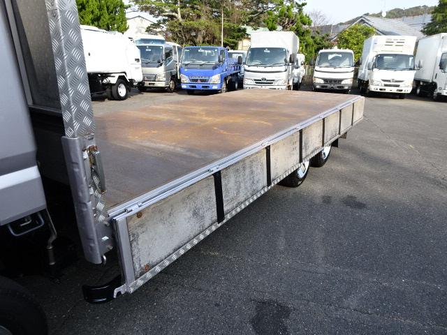 キャンター 　Ｈ２２年式　荷台５２００ｍｍ　荷台鉄板張り　後４輪　後後輪エアサス　ホイールベース後後４２５０ｍｍ（20枚目）