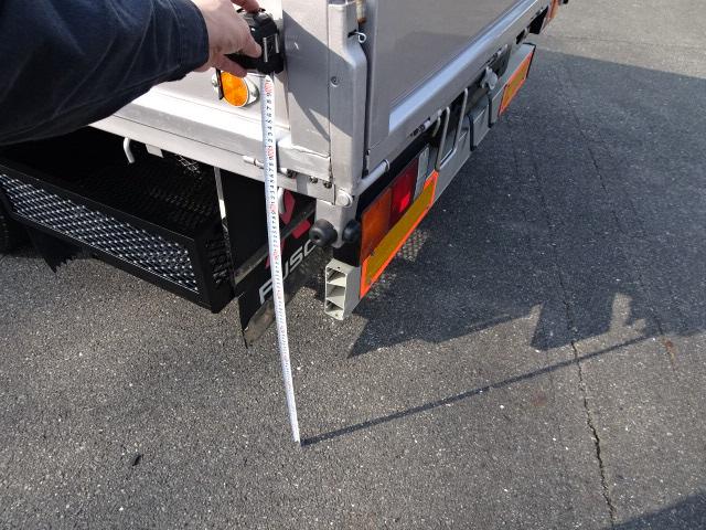 キャンター 　Ｈ２２年式　荷台５２００ｍｍ　荷台鉄板張り　後４輪　後後輪エアサス　ホイールベース後後４２５０ｍｍ（42枚目）