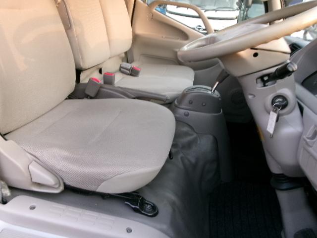 トヨエース 加工パネルバン 上リア幌付 H26年式 平ボディ 低床 左右パネル付きバン加工 要構造変更(80枚目)