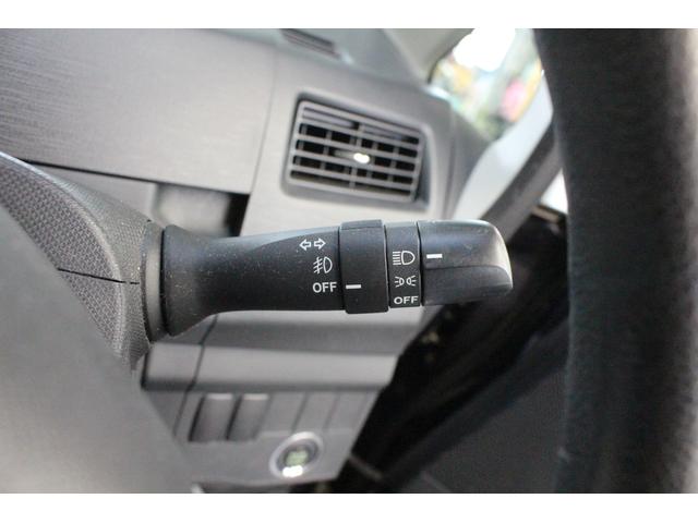 カスタム X メモリーナビ ワンセグTV ETC スマートキー プッシュスタート HID 純正アルミ オートエアコン プライバシーガラス ドアバイザー(11枚目)