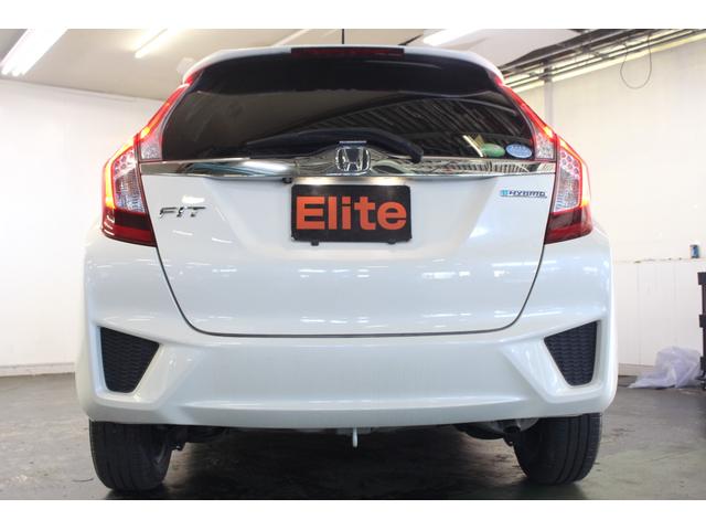 フィットハイブリッド Fパッケージ コンフォートエディション 純正ナビ ワンセグTV BT Bカメラ ETC 両シートヒーター スマートキー オートエアコン プライバシーガラス ドアバイザー(11枚目)